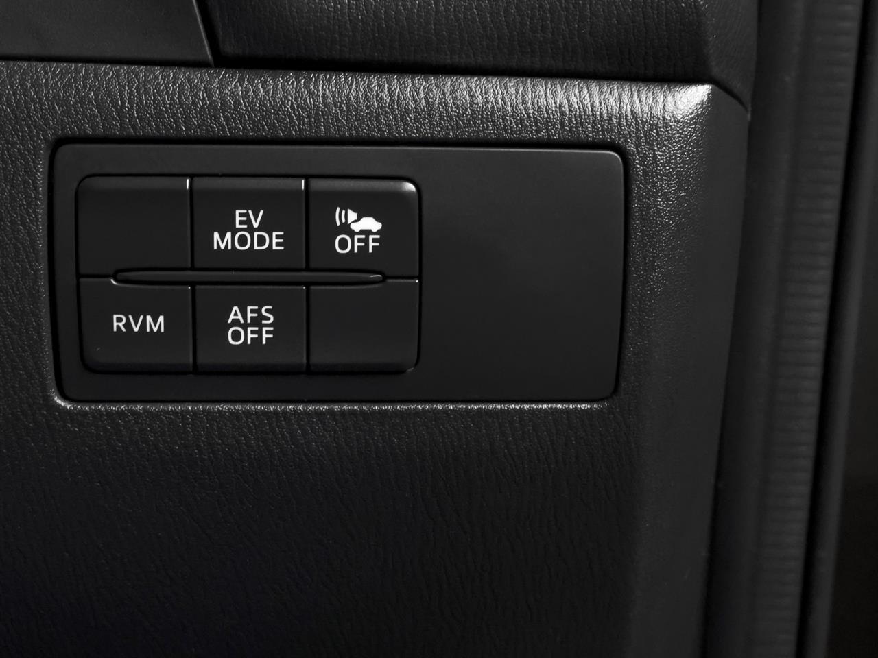 image-14, 2014 Mazda Axela Hybrid S-Package at Christchurch