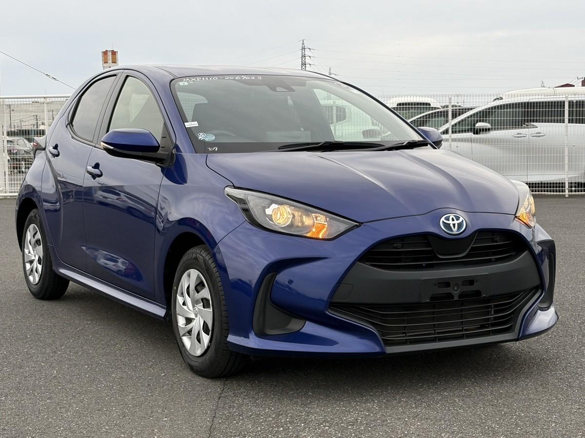image-0, 2021 Toyota Yaris Hybrid X at Christchurch