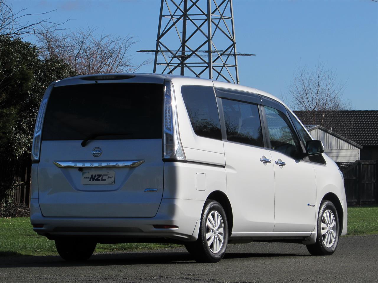 image-5, 2013 Nissan SERENA at Christchurch