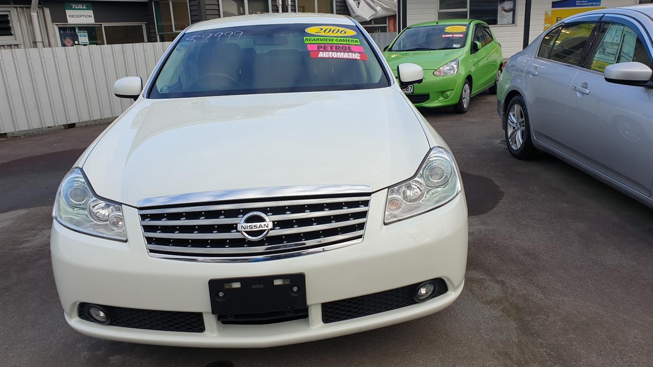 Nissan fuga 2006