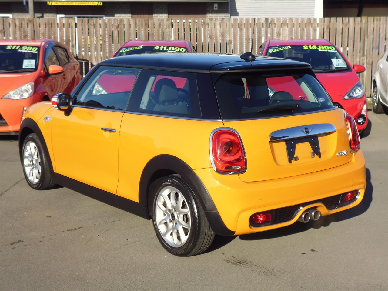 image-5, 2014 Mini Cooper S at Christchurch