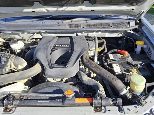 image-5, 2015 Isuzu D-Max LS DC 3.0D/4WD/5MT/U at Greymouth