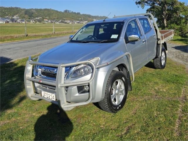 image-1, 2015 Isuzu D-Max LS DC 3.0D/4WD/5MT/U at Greymouth