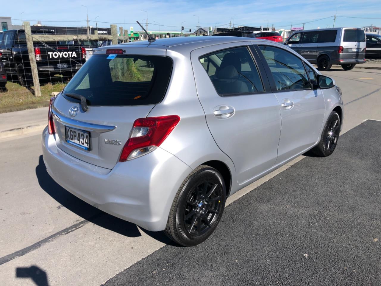 2016 Toyota Yaris GX 1.3lt 'NZ New' on handshake