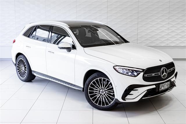 image-0, 2024 MercedesBenz GLC 300 4MATIC SUV*NZ New* at Dunedin