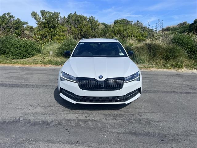 image-1, 2024 Skoda Superb Wagon Sportline TSi 206kW 4X4 7s at Dunedin