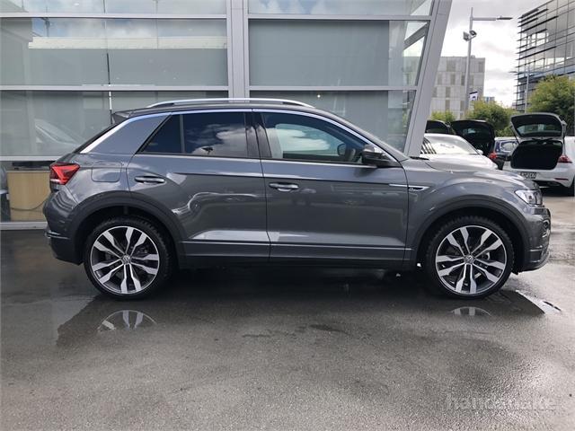 2018 VOLKSWAGEN T-Roc R-LINE TSI PETROL 2.0 on handshake