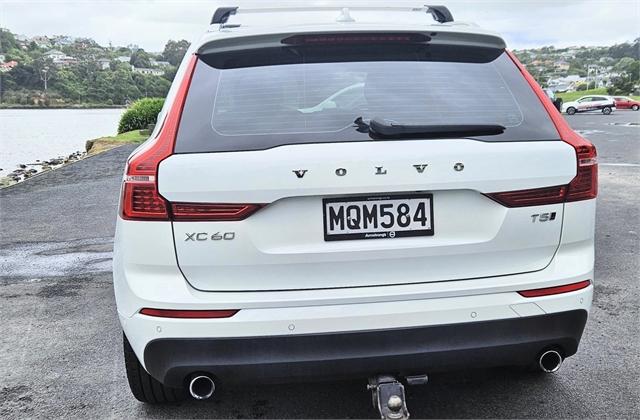 image-5, 2019 Volvo XC60 T5 Awd Momentum 2.0P at Dunedin