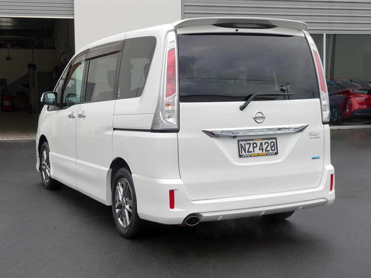 image-17, 2011 Nissan Serena Rider at Dunedin