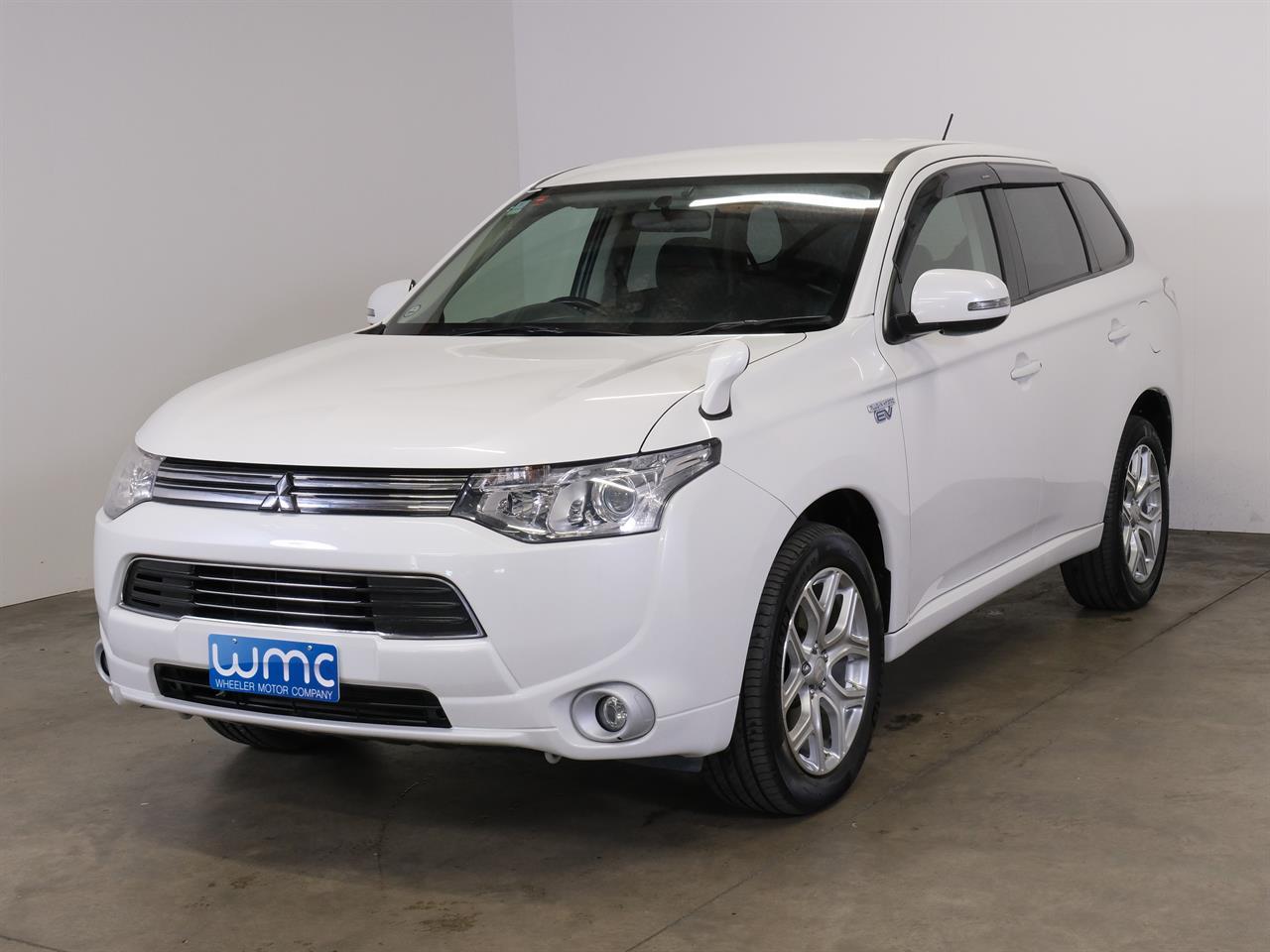 image-3, 2014 Mitsubishi Outlander PHEV 4WD G-Package at Christchurch