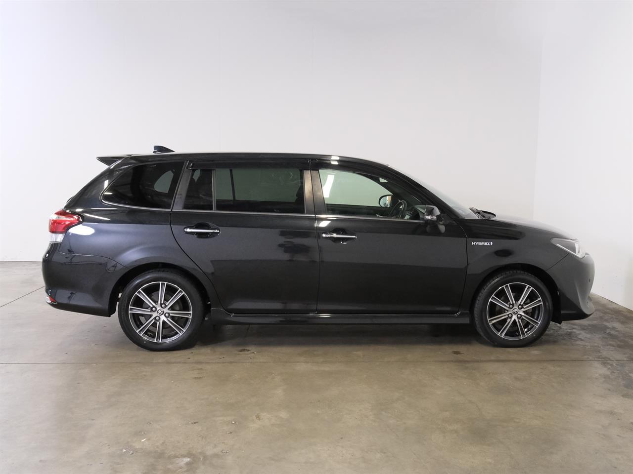 image-9, 2016 Toyota Corolla Fielder Hybrid G 'Aero Tourer' at Christchurch