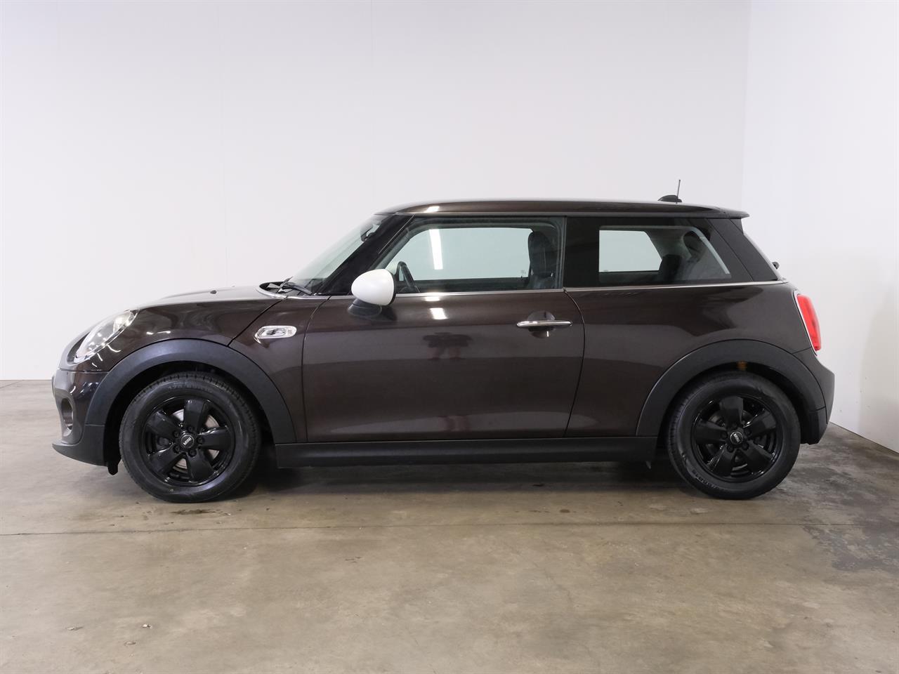 image-4, 2014 Mini One 1.2lt Turbo Hatch at Christchurch