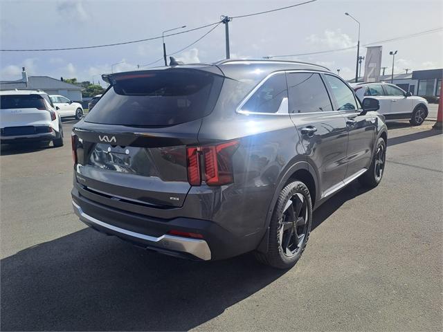 image-4, 2025 Kia Sorento AWD Deluxe 2.2 Diesel DCT at Invercargill