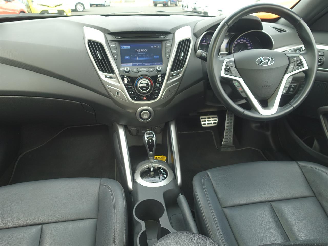 image-2, 2016 Hyundai Veloster Elite 1.6 DCT at Dunedin