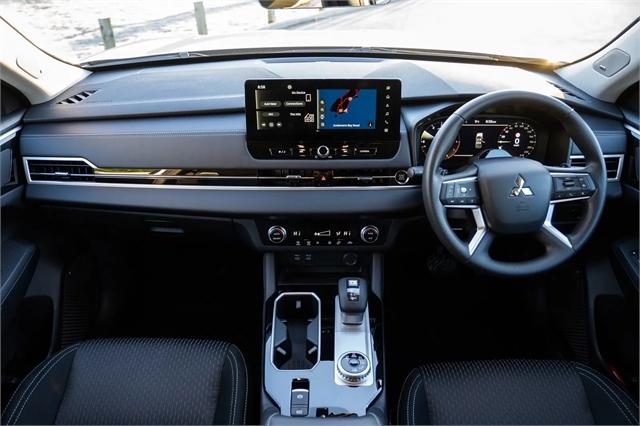 image-1, 2026 Mitsubishi Outlander 2.5  LS 4x4 auto at Dunedin