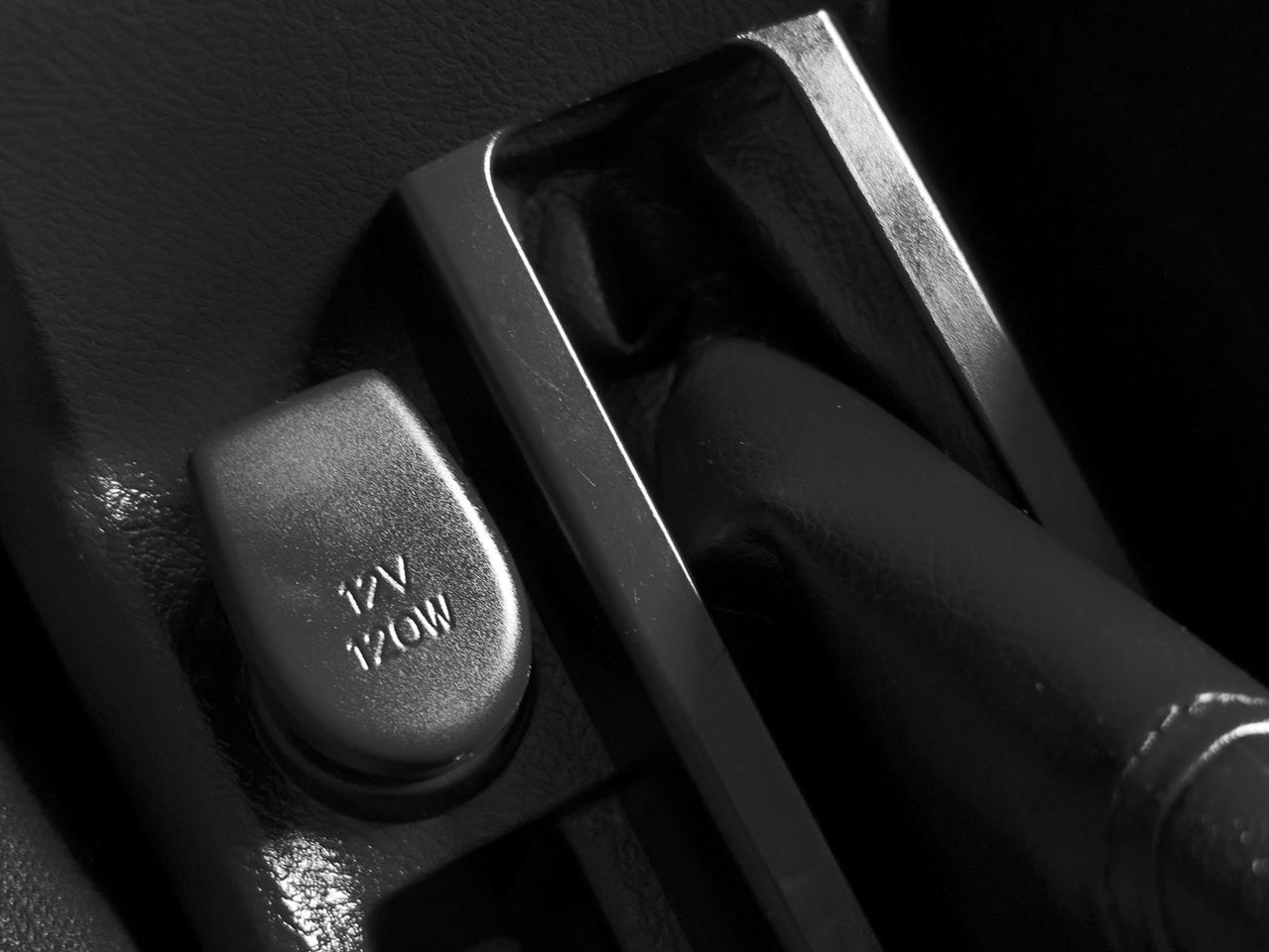 image-16, 2013 Toyota Corolla Fielder Hybrid G 'Aero Tourer' at Christchurch