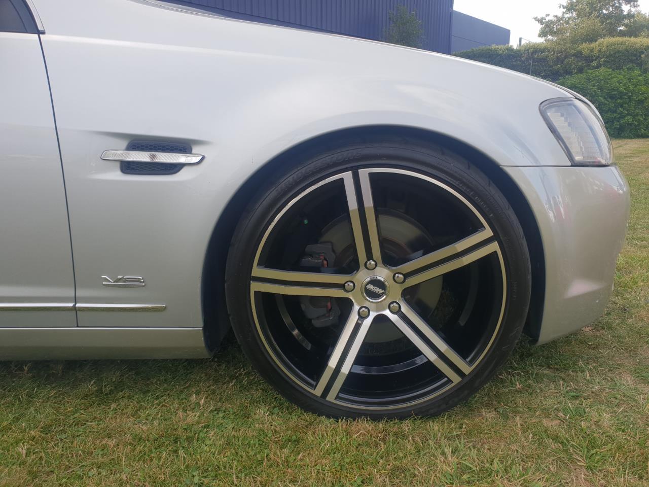 image-1, 2007 Holden COMMODORE CALAIS-V SEDAN V8 AT at Christchurch