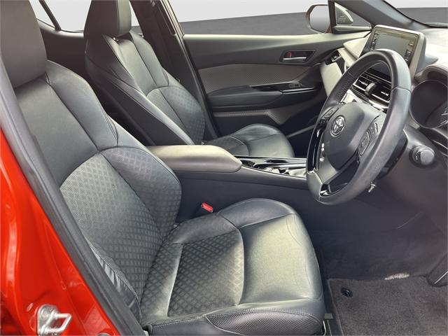 image-13, 2019 Toyota C-HR Limited 1.8P HV at Dunedin