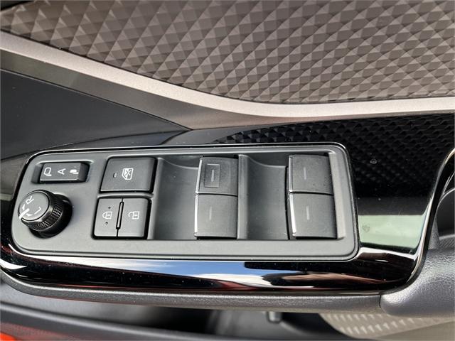 image-19, 2019 Toyota C-HR Limited 1.8P HV at Dunedin