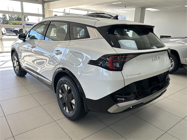 image-4, 2026 Kia Sportage HEV Light 1.6T at Timaru
