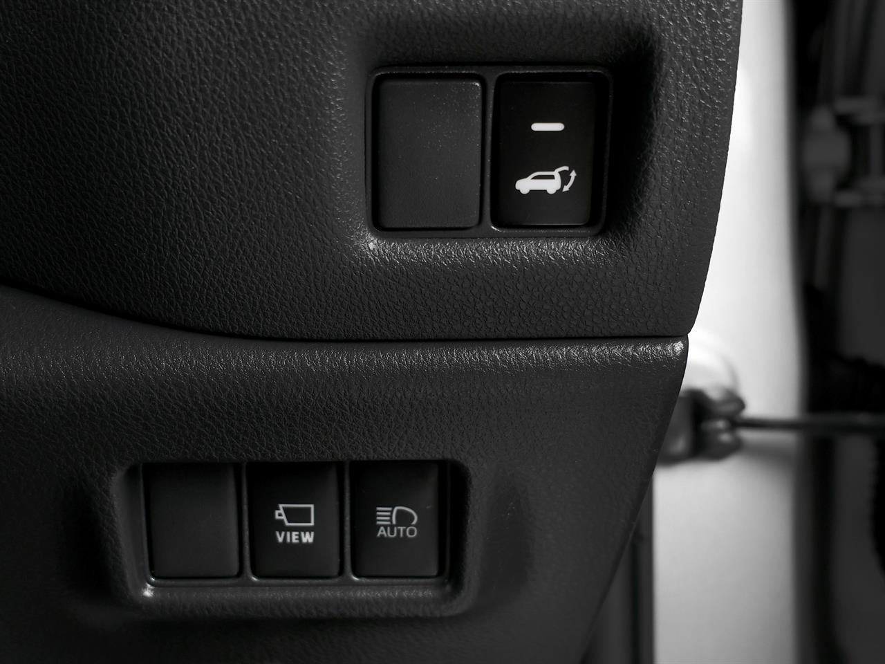 image-13, 2020 Toyota C-HR Hybrid G-Package at Christchurch