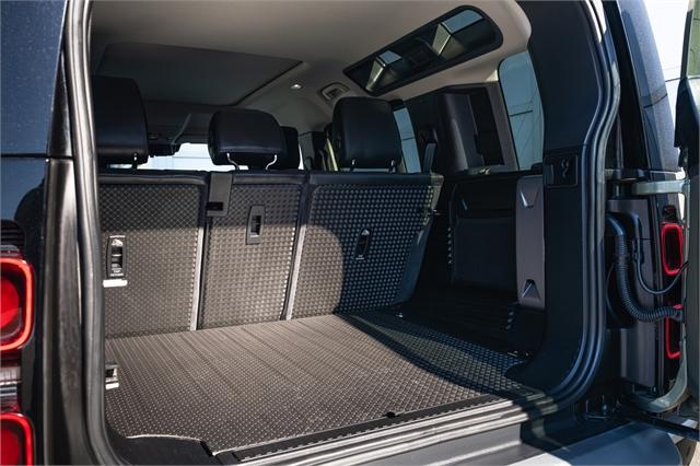 image-8, 2021 LandRover Defender 110 D240 SE 177kW Diesel T at Christchurch