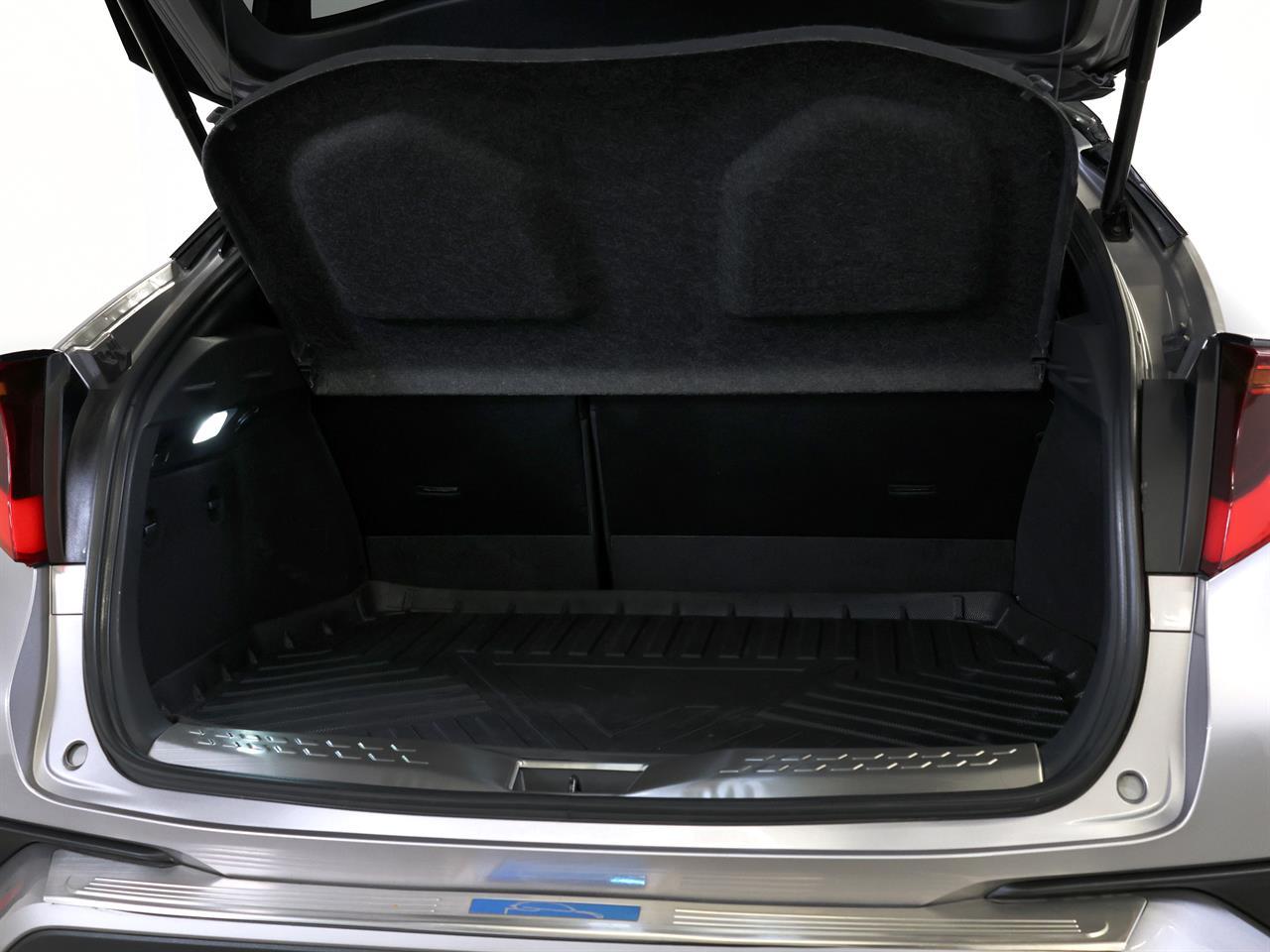 image-19, 2020 Toyota C-HR Hybrid G-Package at Christchurch