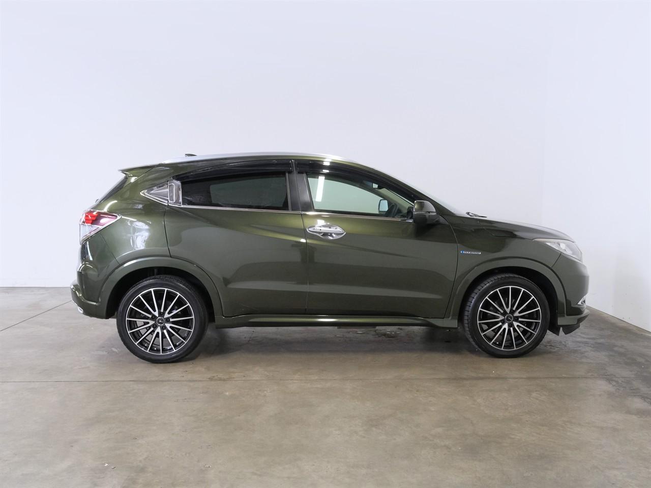 image-9, 2015 Honda Vezel Hybrid Z-Edition at Christchurch