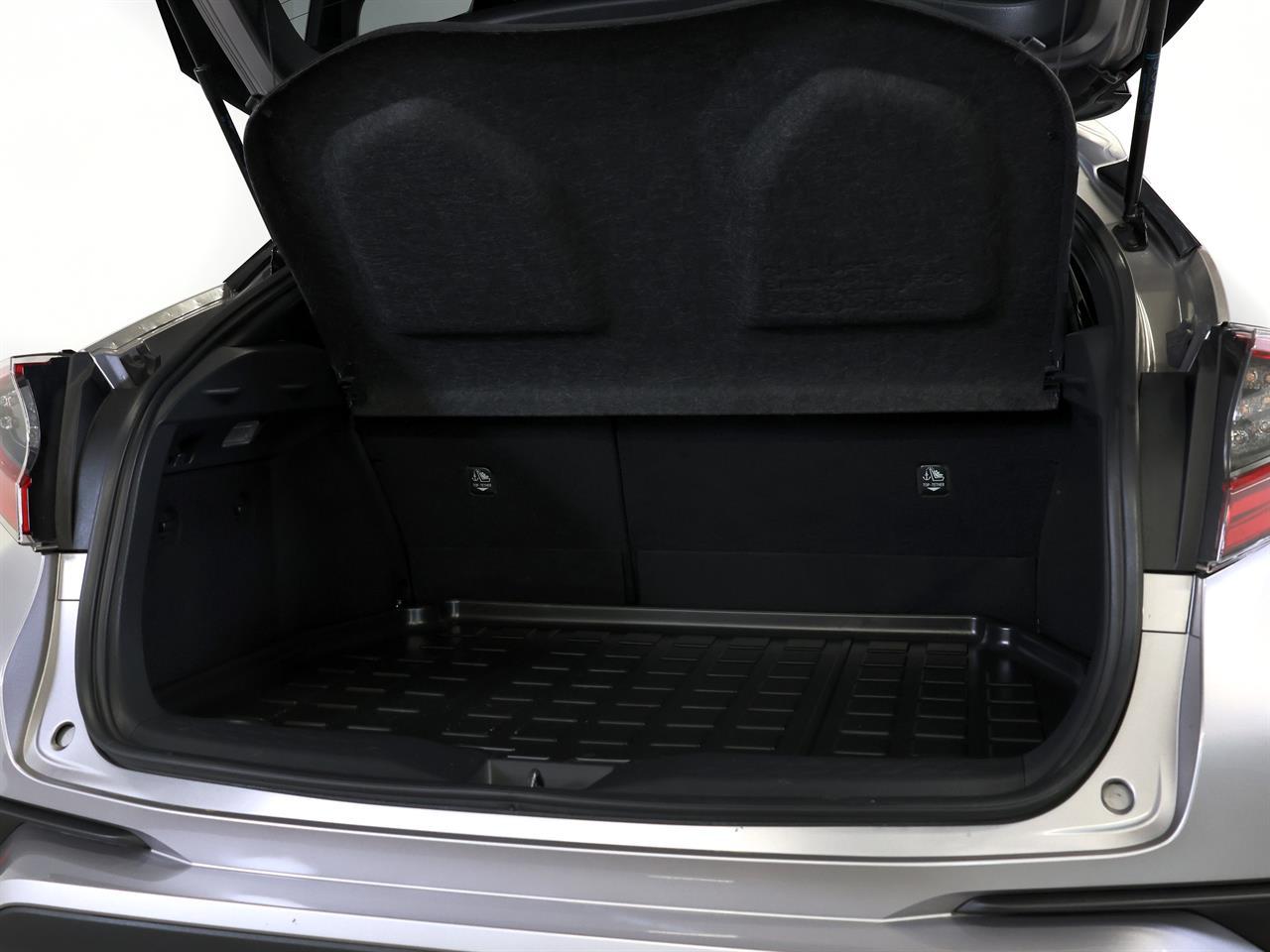 image-19, 2018 Toyota C-HR Hybrid G 'LED Edition' at Christchurch