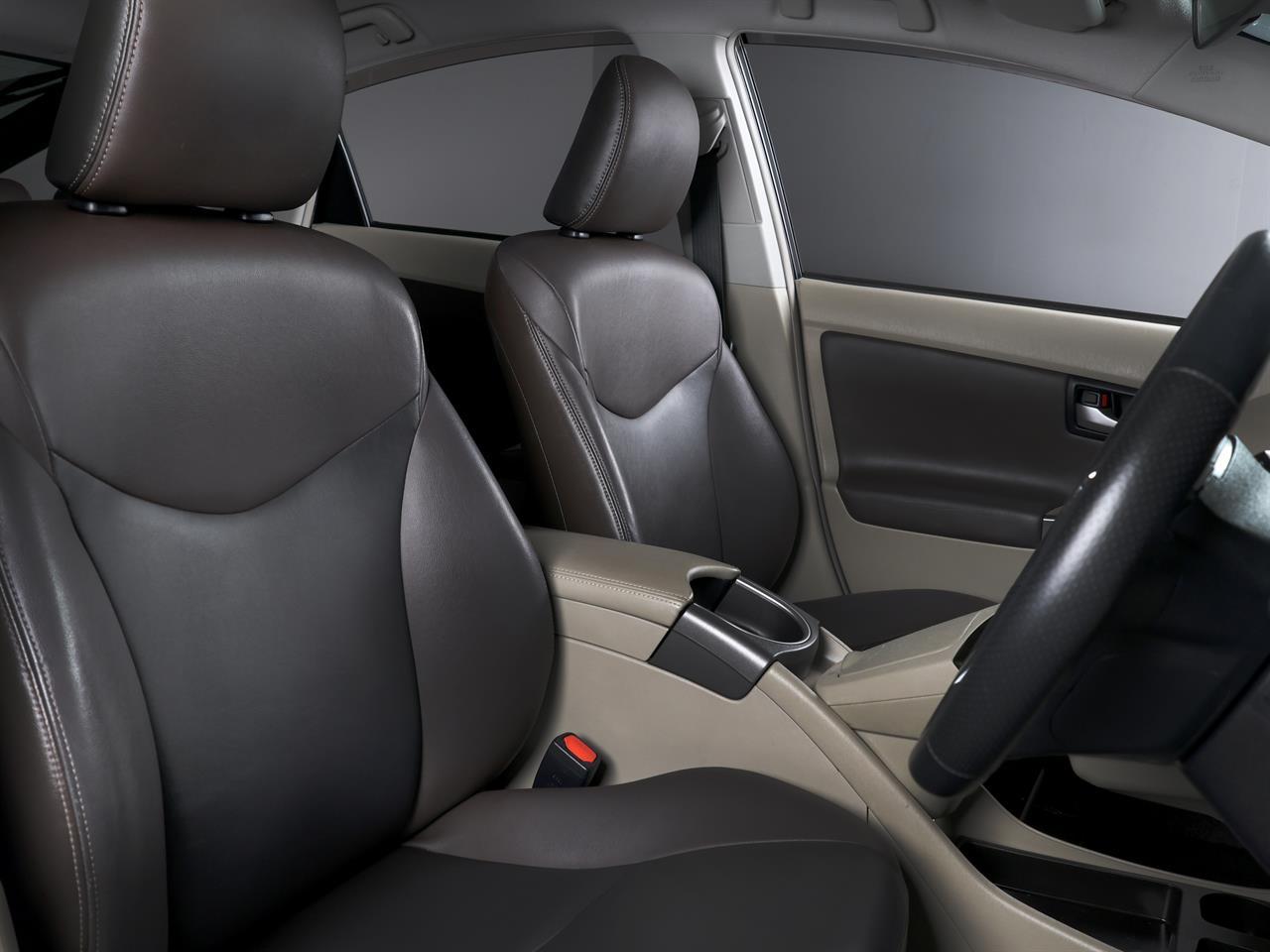 image-17, 2014 Toyota PRIUS 1.8lt Hybrid S-Touring 'My KO-TE at Christchurch