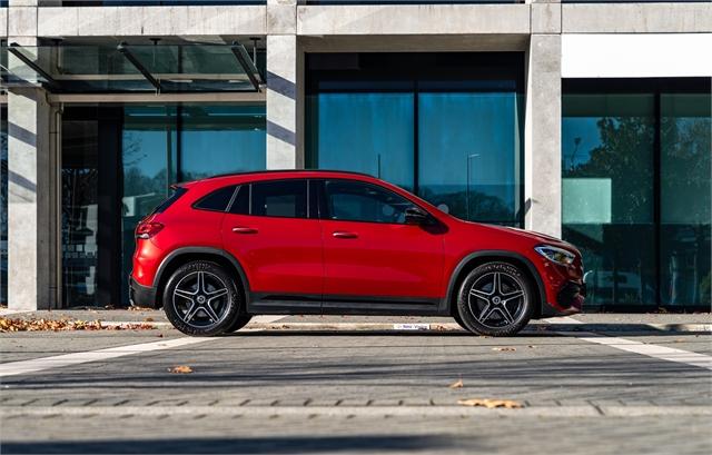image-2, 2020 MercedesBenz GLA 250 4MATIC NZ NEW at Christchurch