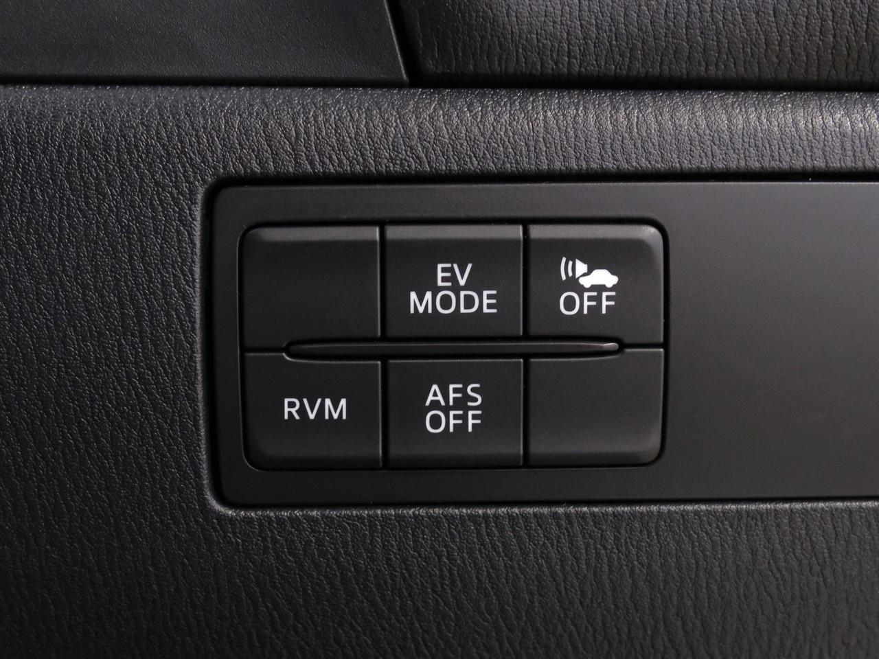 image-15, 2014 Mazda Axela Hybrid S 'Leather Package' at Christchurch