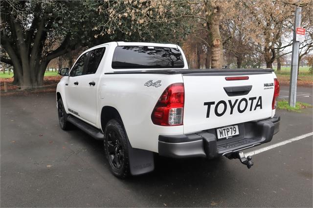 2020 Toyota Hilux Sr5 Cruiser 4x4 Dcab 28 Ute On Handshake 5999