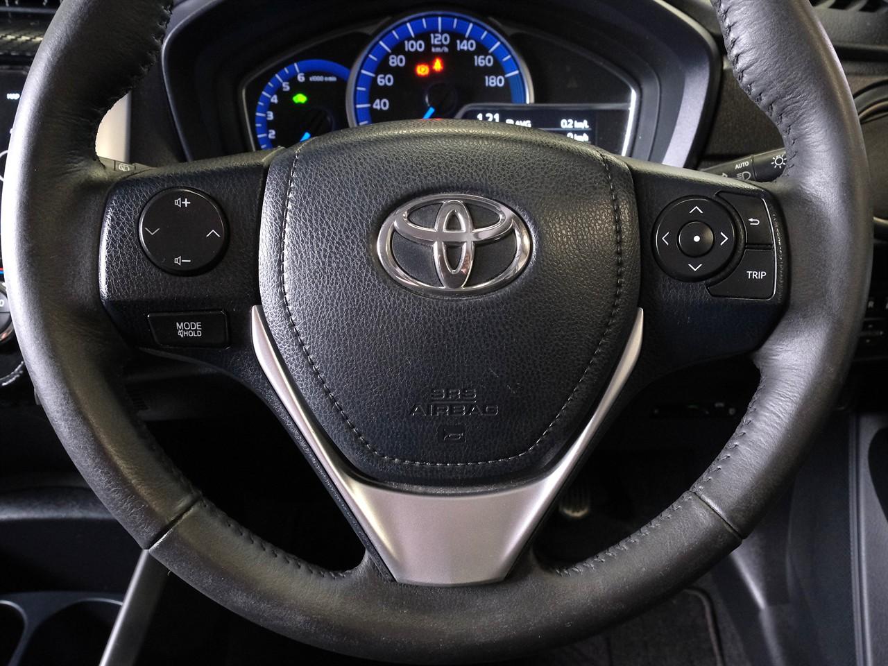 image-11, 2014 Toyota Corolla Fielder Hybrid G at Christchurch
