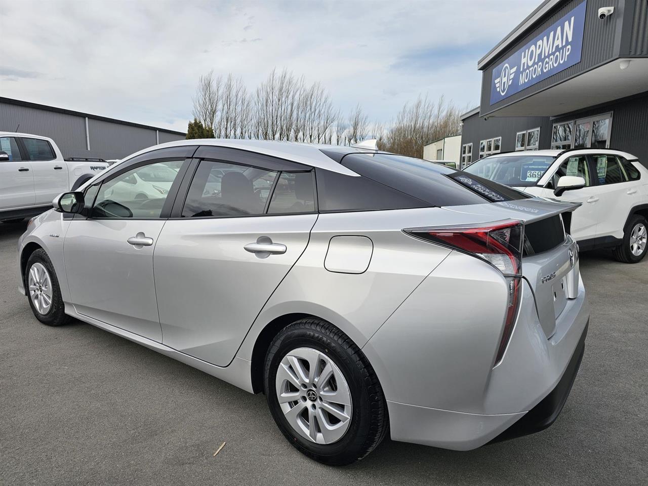 image-3, 2017 Toyota PRIUS L at Waimakariri