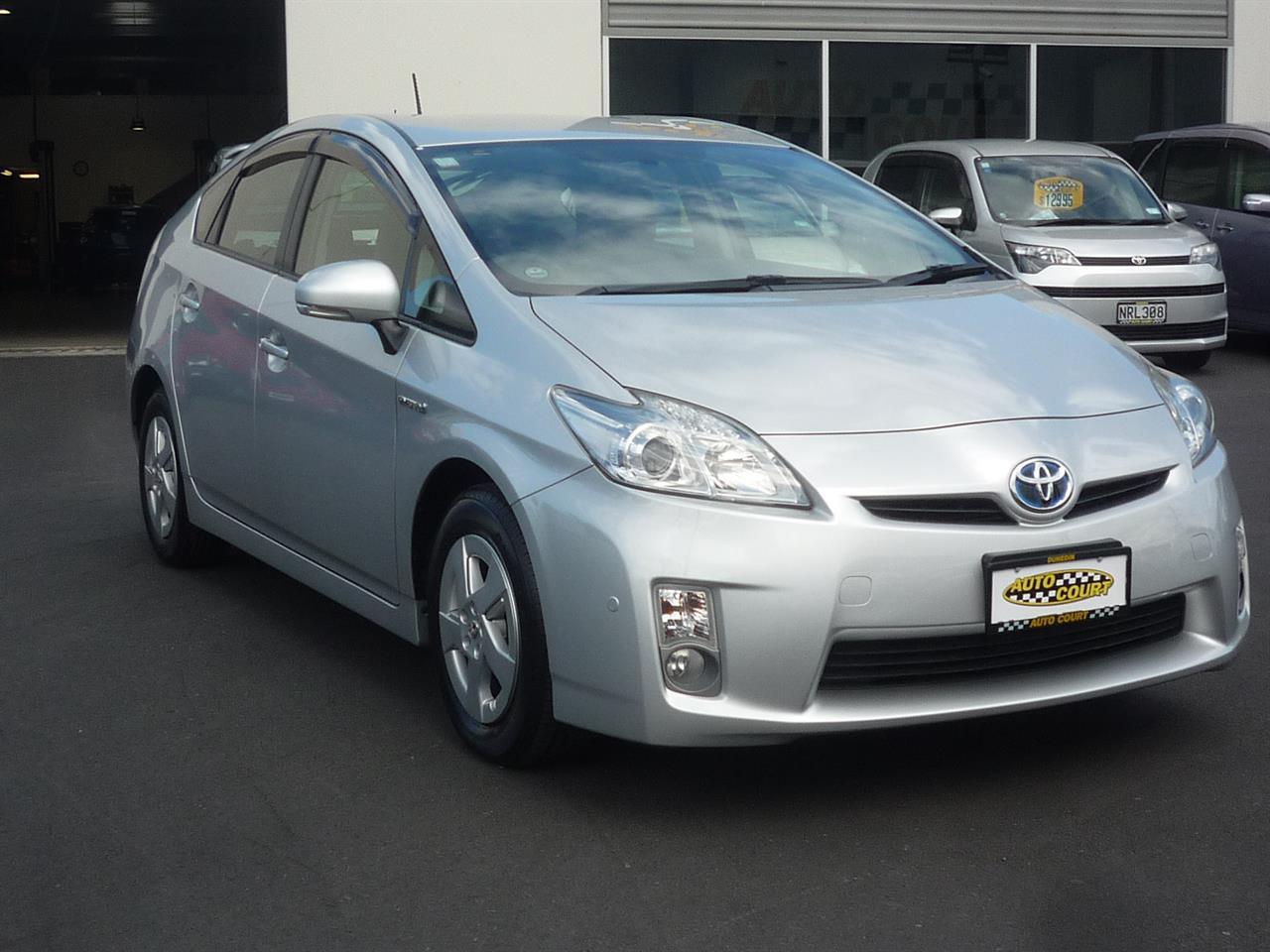 image-11, 2010 Toyota Prius S Hybrid at Dunedin