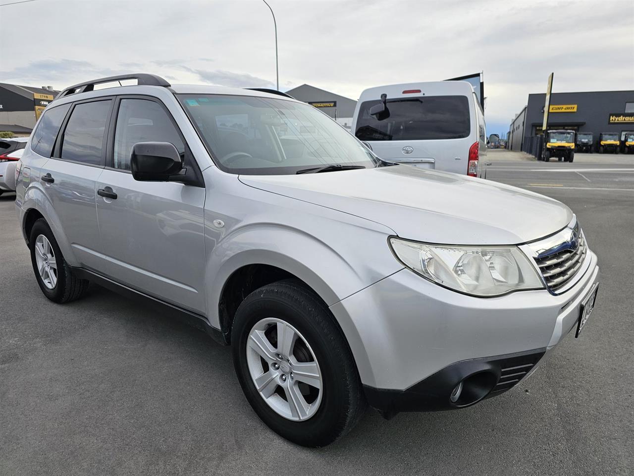 image-1, 2010 Subaru Forester X AUTO at Waimakariri