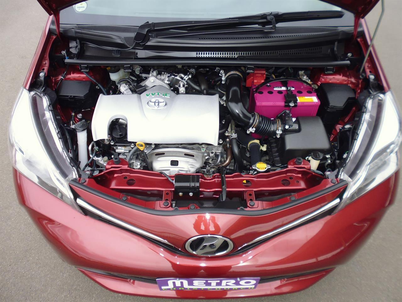 image-14, 2015 Toyota Vitz Jewela at Christchurch