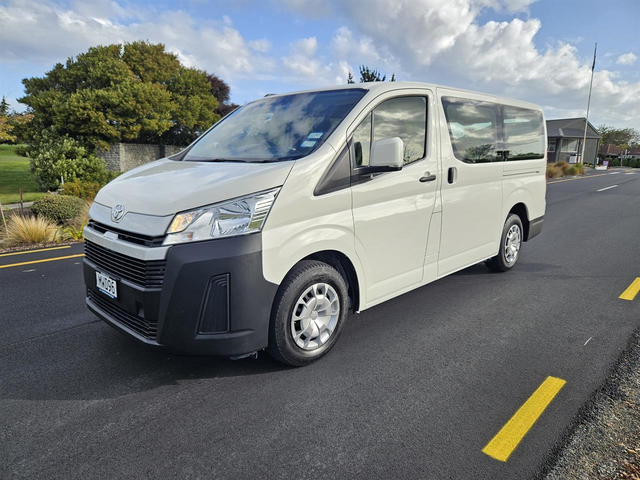 image-2, 2020 Toyota Hiace ZR GVN 2.8DT/6AT at Christchurch