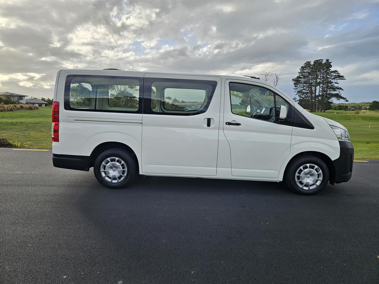 image-5, 2020 Toyota Hiace ZR GVN 2.8DT/6AT at Christchurch