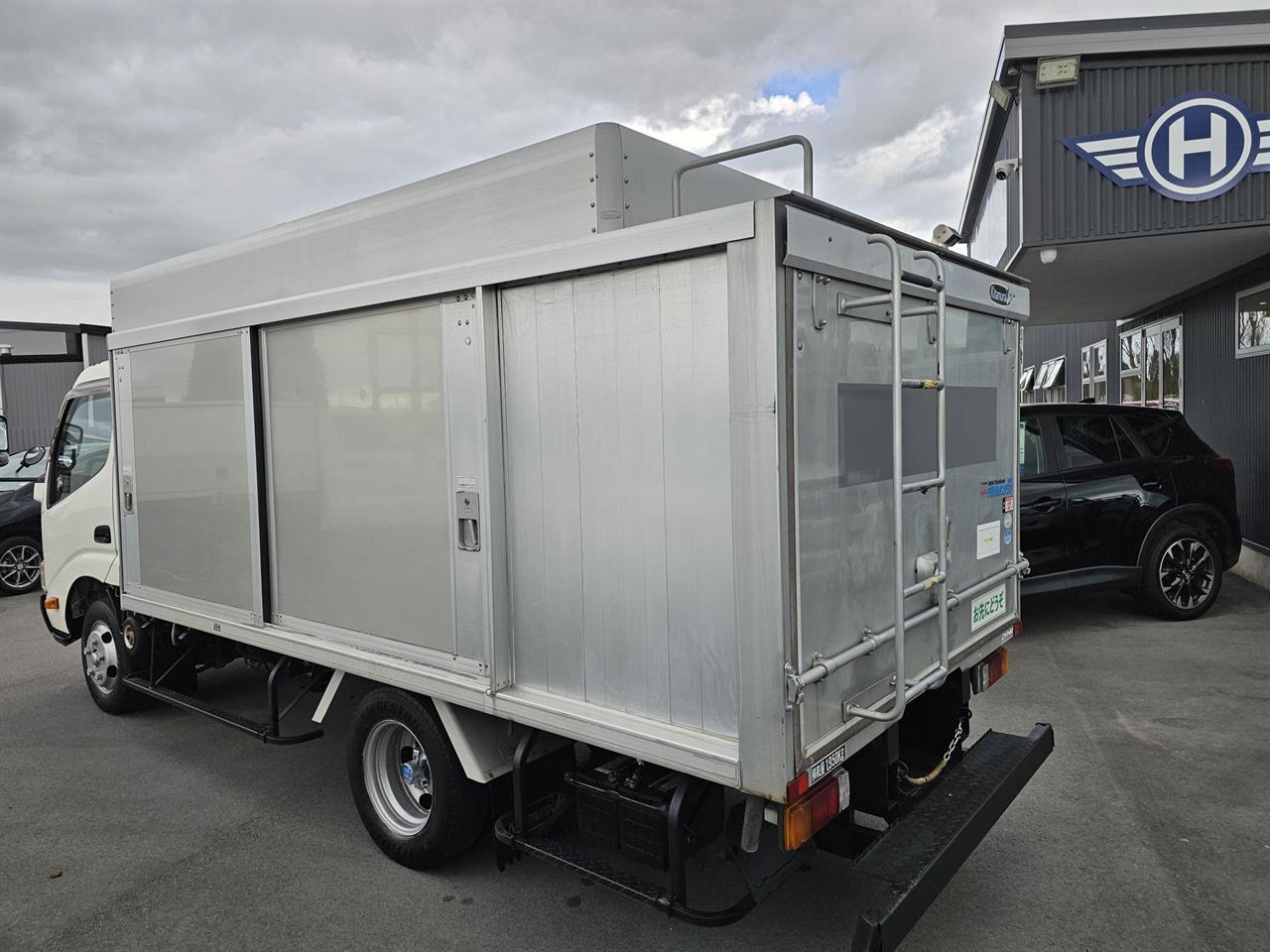 image-3, 2015 Toyota Dyna Service Body - Bottle Truck at Waimakariri