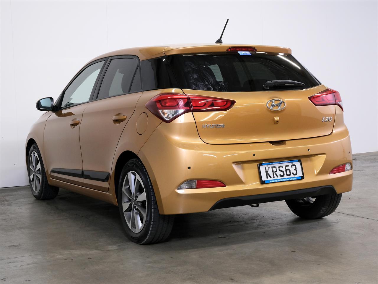 image-5, 2017 Hyundai I20 1.4lt 'NZ New' at Christchurch