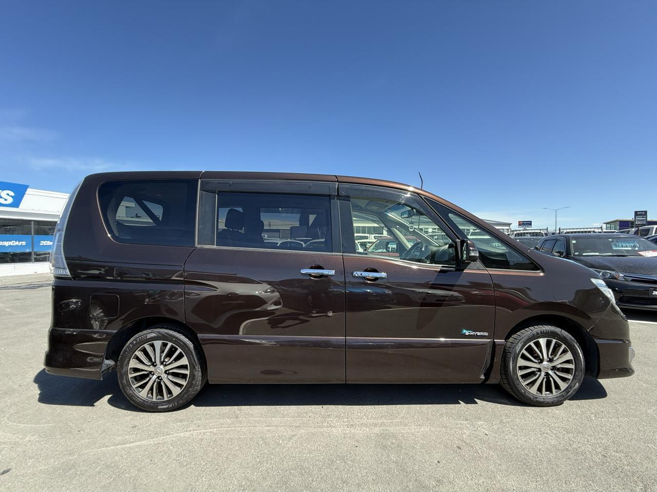 image-13, 2016 Nissan Serena Hybrid at Christchurch