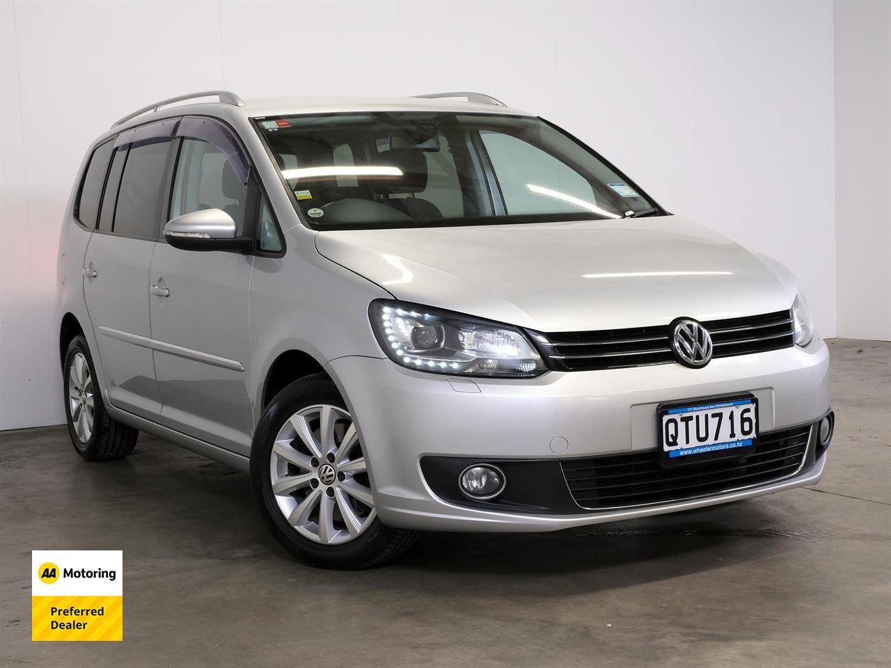 image-0, 2013 Volkswagen Touran 1.4TSI Highline 'Facelift'  at Christchurch