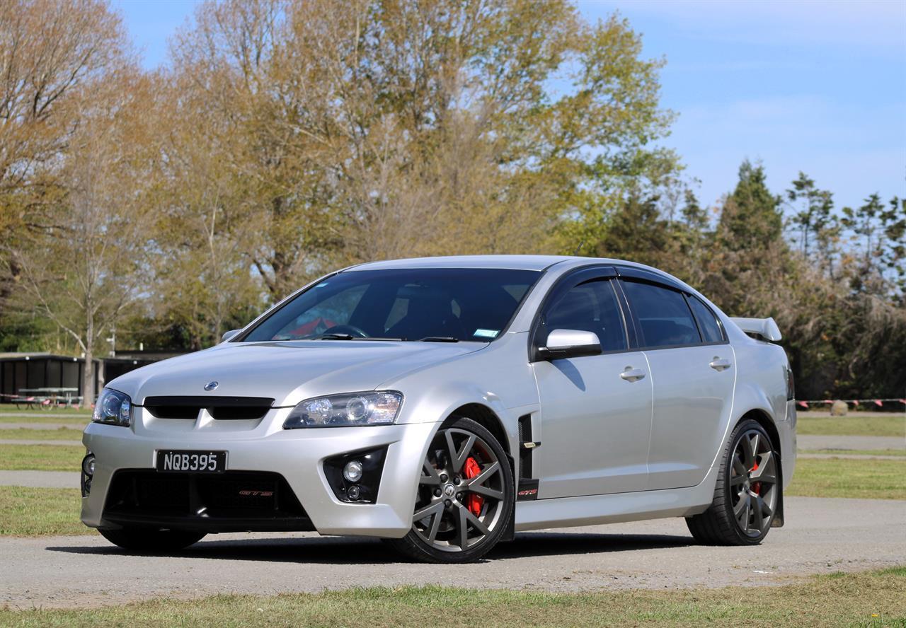 image-2, 2007 Holden HSV at Christchurch