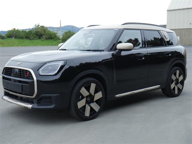 image-6, 2024 MINI Countryman S All4 Favoured at Dunedin