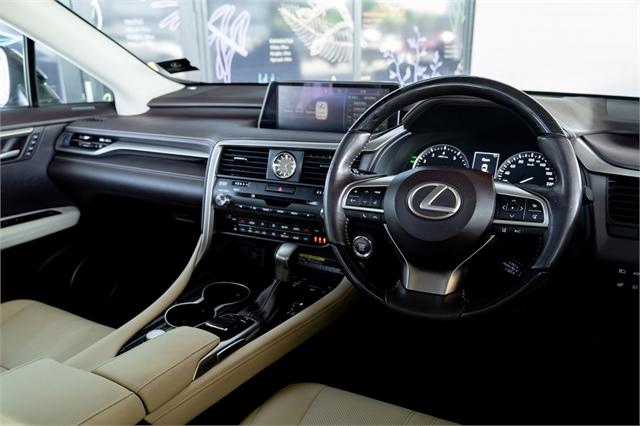 2018 Lexus RX 350 Limited, Heads Up Display, Mark on handshake