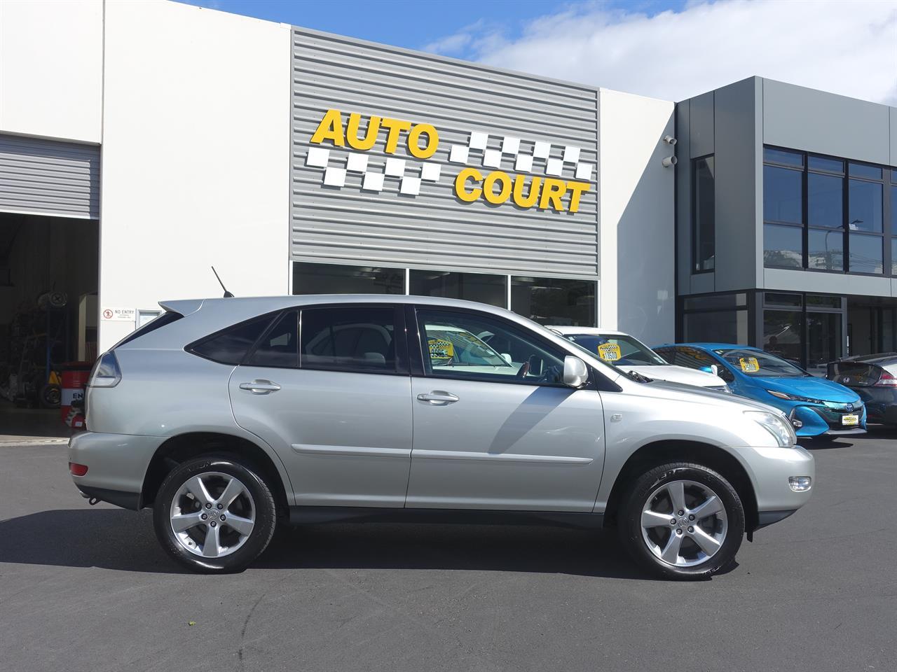 image-11, 2004 Toyota Harrier 300G Four at Dunedin