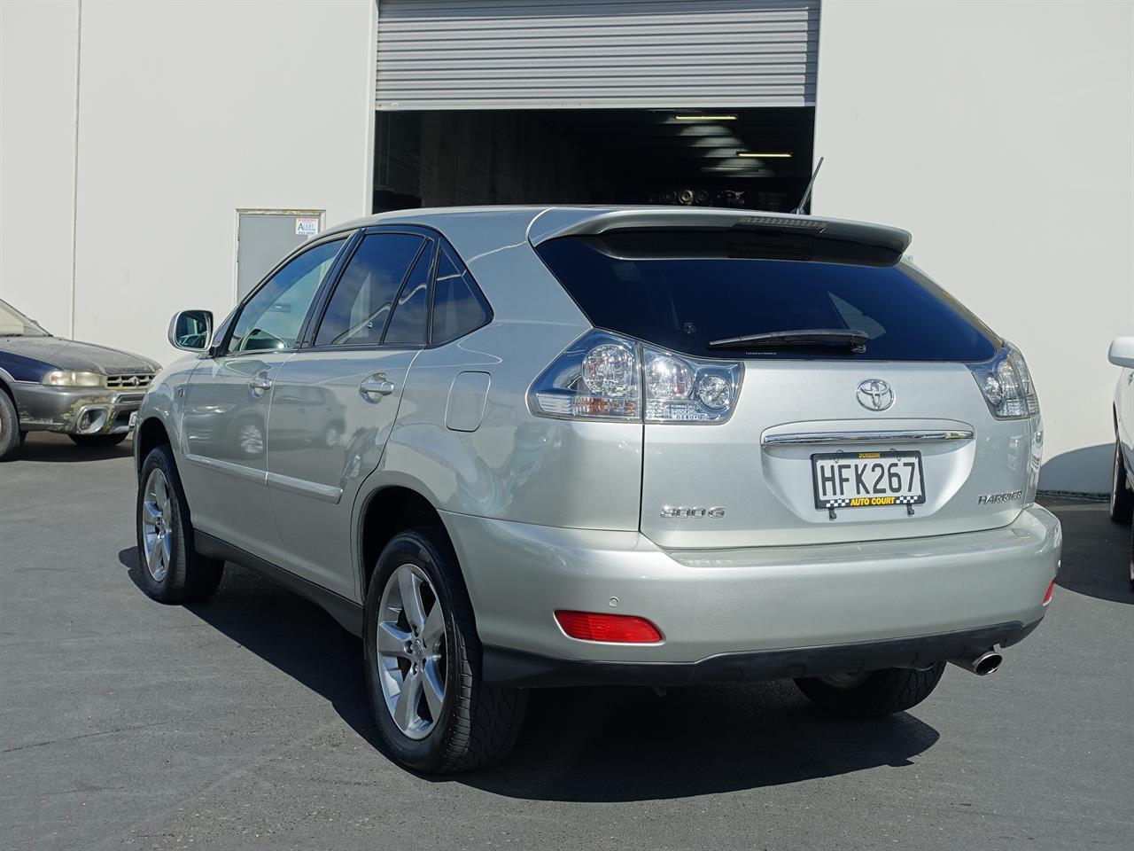 image-17, 2004 Toyota Harrier 300G Four at Dunedin