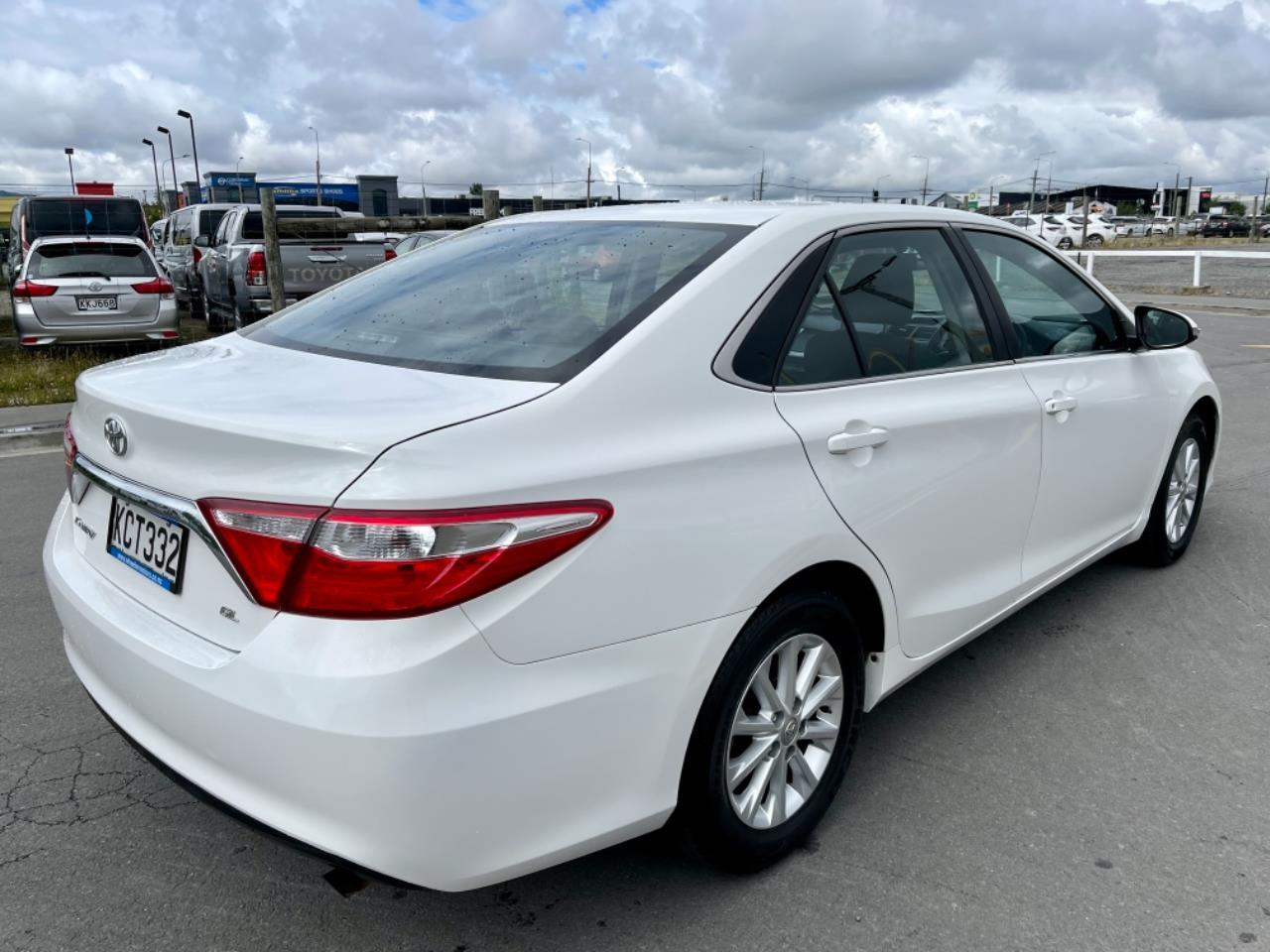 Toyota camry gl